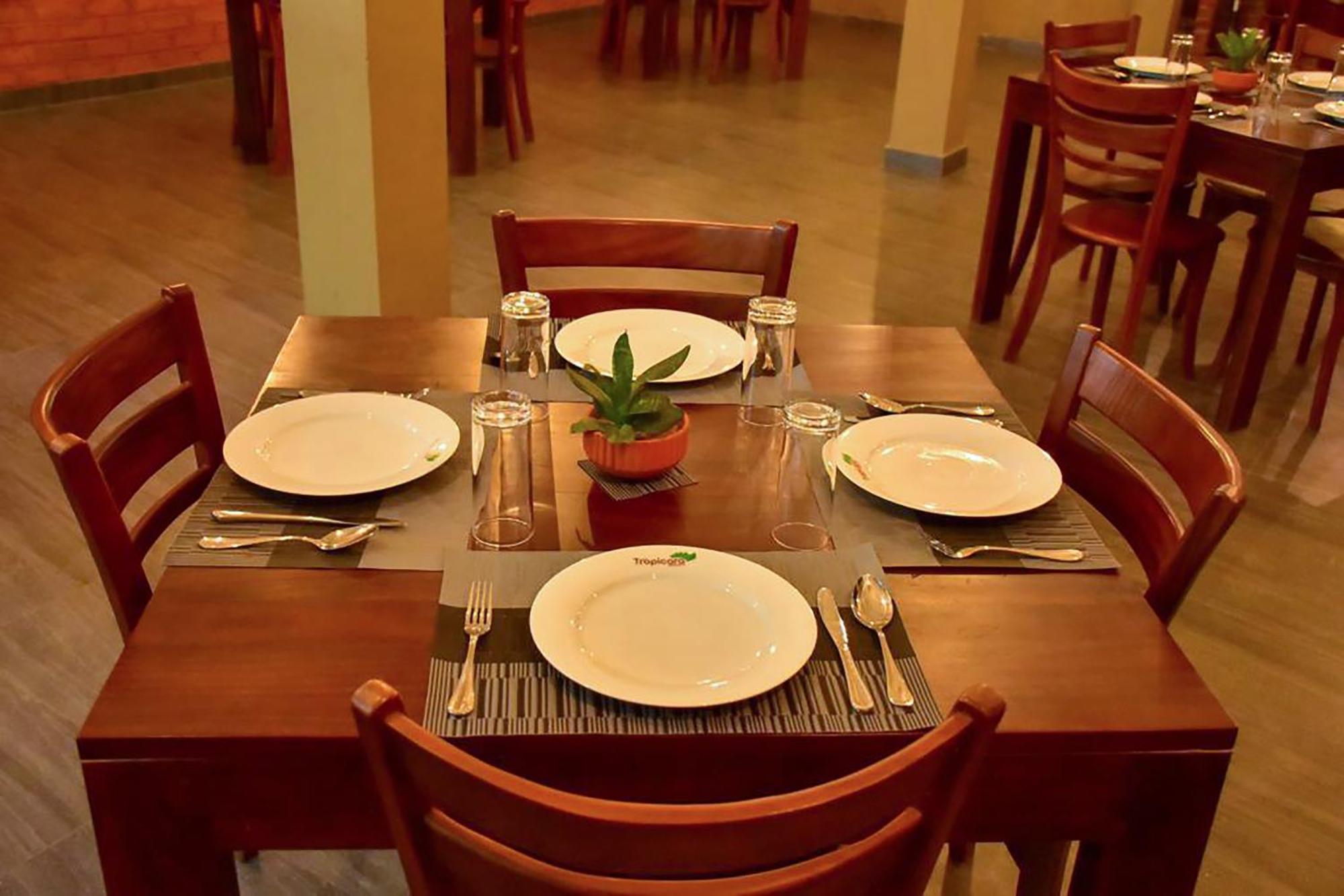 Tropicara Resort Σιγκιρίγια Εξωτερικό φωτογραφία
